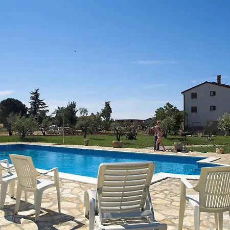 Guest house Marceta - & With Swimming Pool Fazana