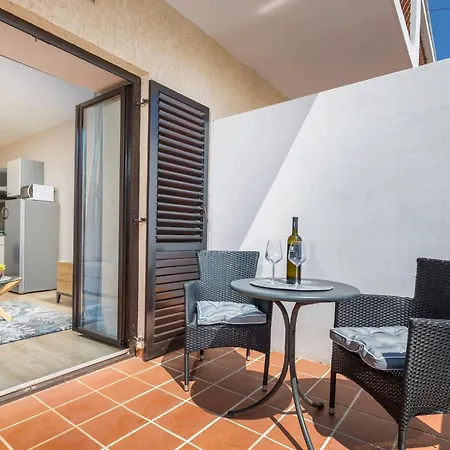 Marceta - & With Swimming Pool Guest house *