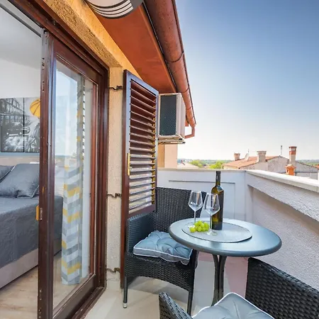 Marceta - & With Swimming Pool Guest house *